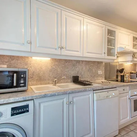 Le Capricorne By Interhome アパート *