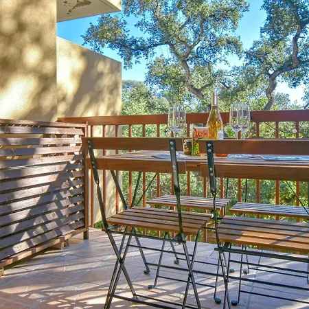 Apartmán Le Capricorne By Interhome Saint-Raphaël