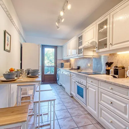 Le Capricorne By Interhome